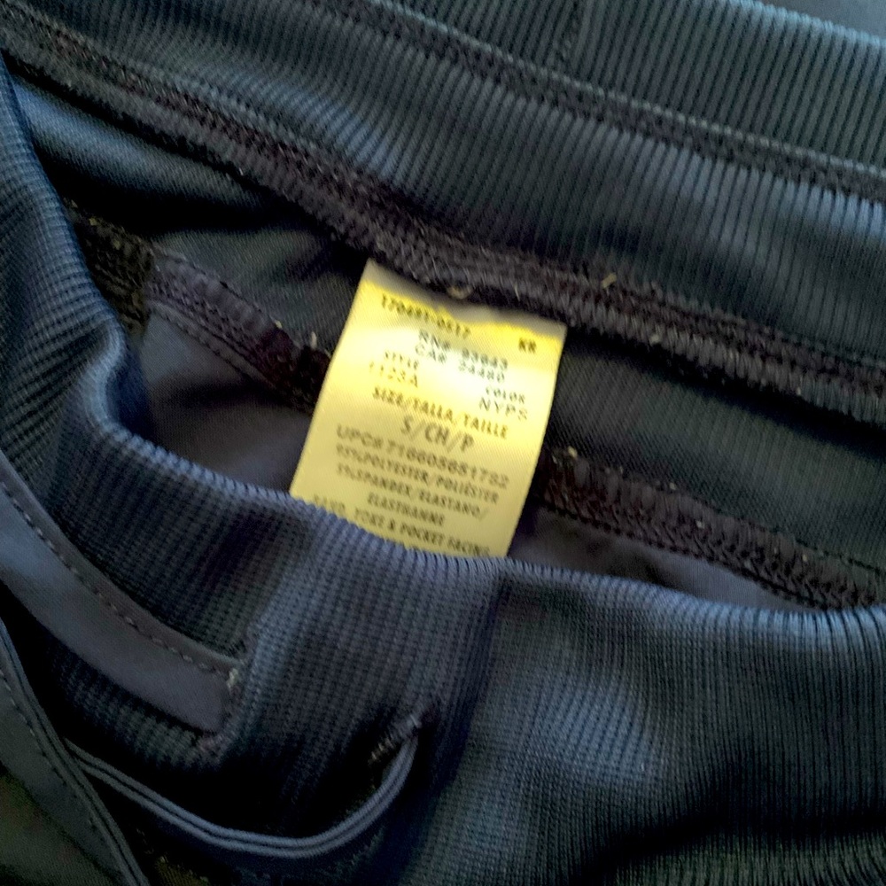 ______SOLD______Super cute Infinity scrubs size small top and bottom..